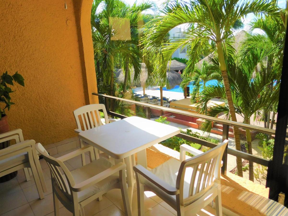 Nautibeach Beach Front Condos In North Beach Isla Mujeres Extérieur photo